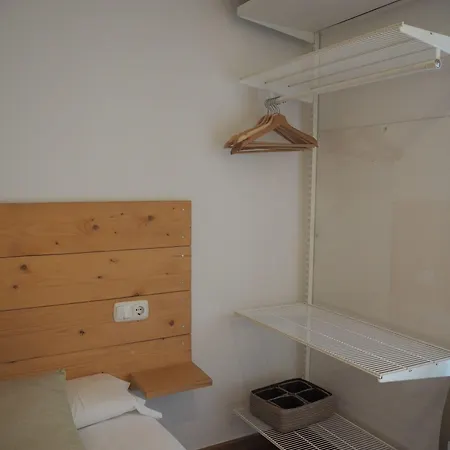 招待所 桦木旅馆 2*