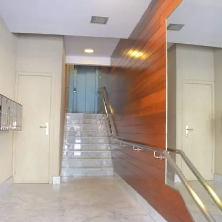 桦木旅馆 2* 圣塞瓦斯蒂安