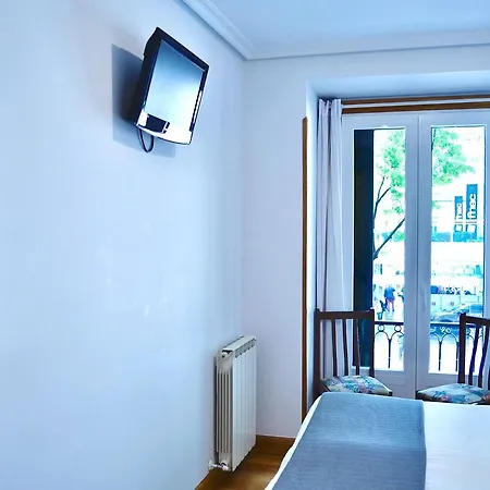 桦木旅馆 招待所 2*